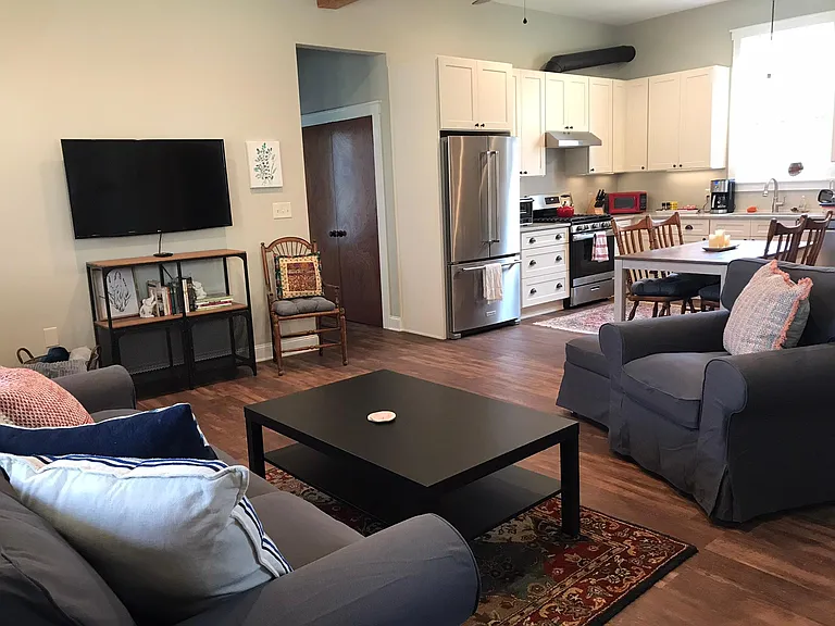 391 Wingo St NW — Photo 1