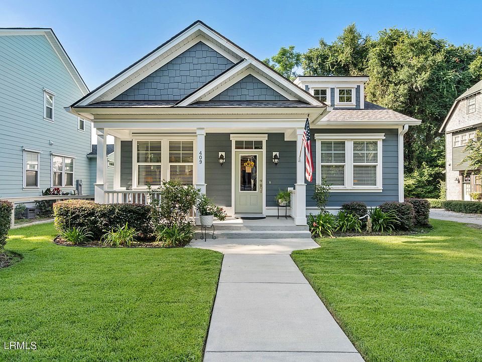 1st image of 409 Coquinas Lane