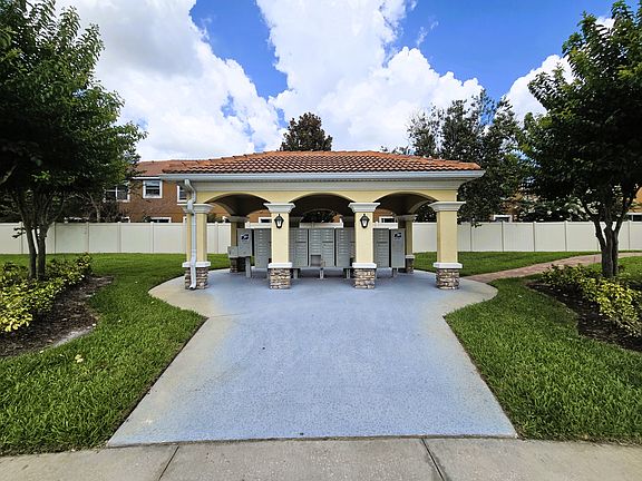 3rd image of 4910 Fiorazante Ave #1
