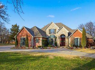2701 Chaumont, Edmond, OK 73034