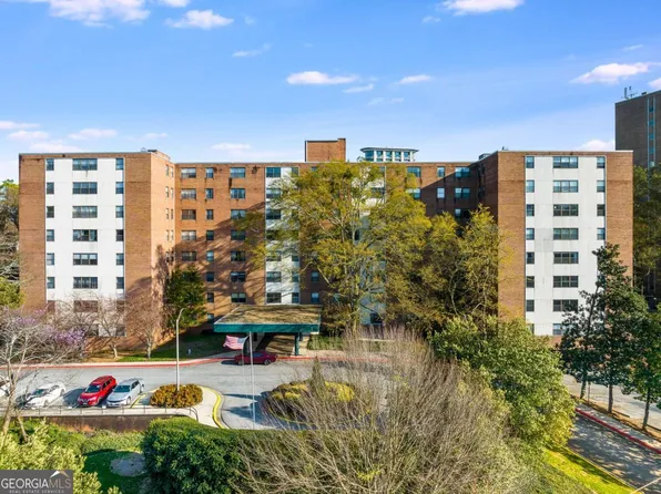 2965 Pharr Court South NW #Nw-118-118, Atlanta, GA 30305