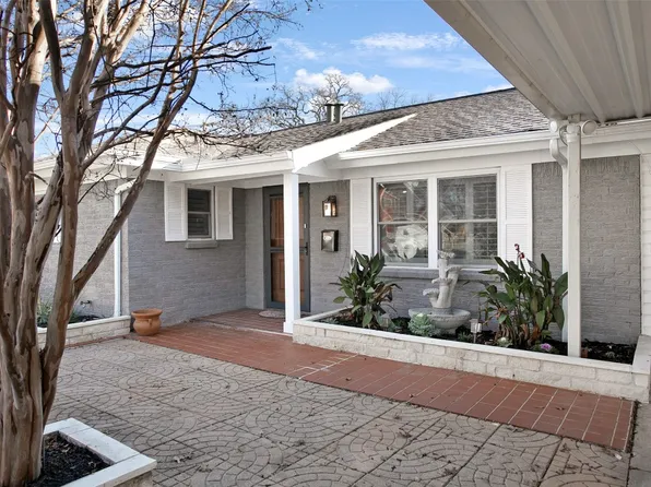 115 Reaves Ct, Euless, TX 76040