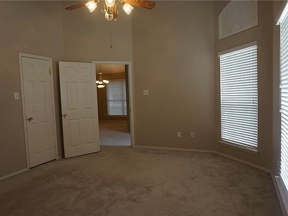 5th image of 1407 Stone Canyon Way