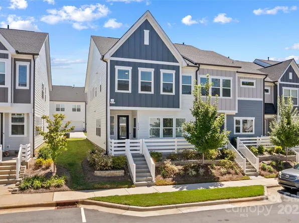 113 Isleworth Ave #A, Mooresville, NC 28117