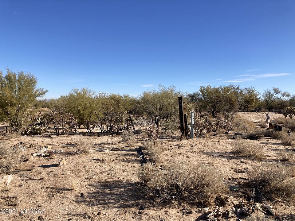 2nd image of 15230 W Many Horses Rd #190