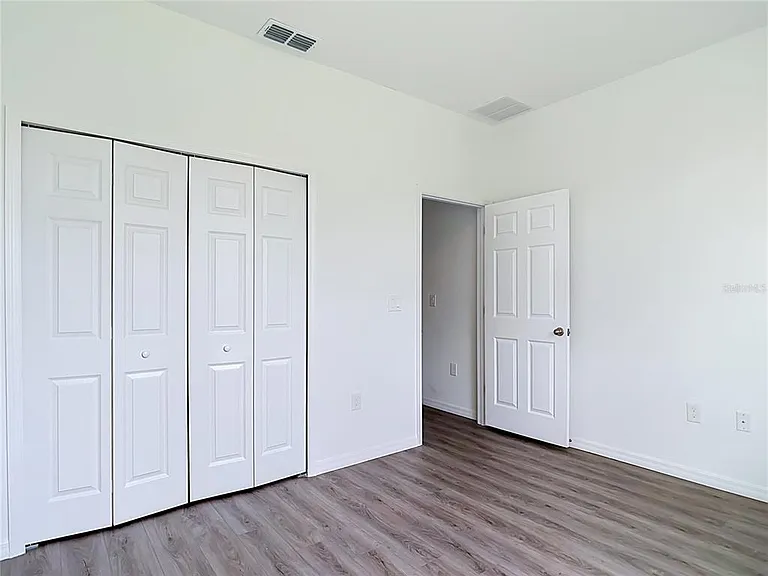 1081 McCrory St — Photo 43