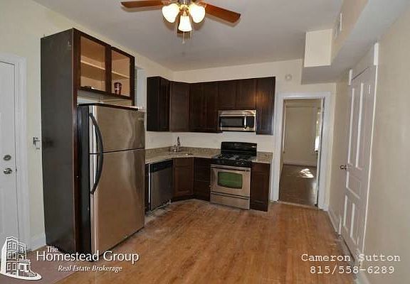 3rd image of 2031 W Moffat St #01