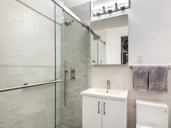 123 East 37th Street image 10 of 14