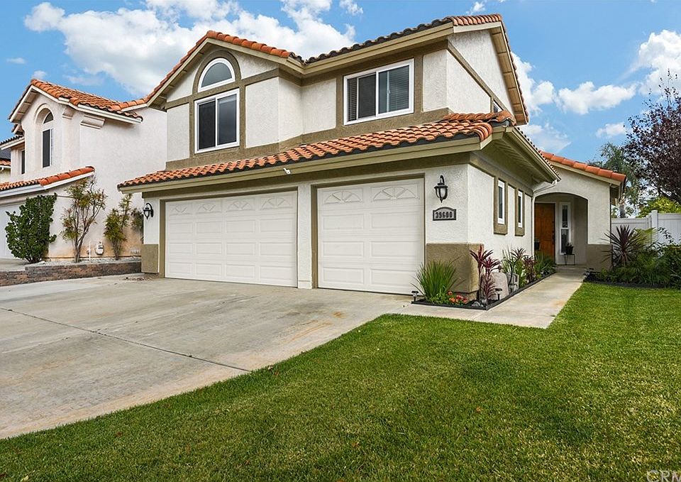 1st image of 39600 Calle San Clemente