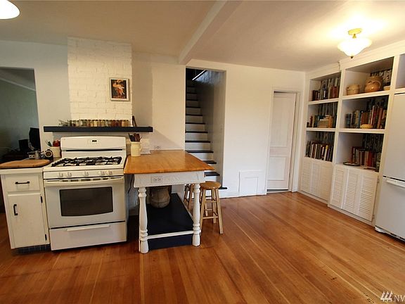 4th image of 1411 Pacific Ave