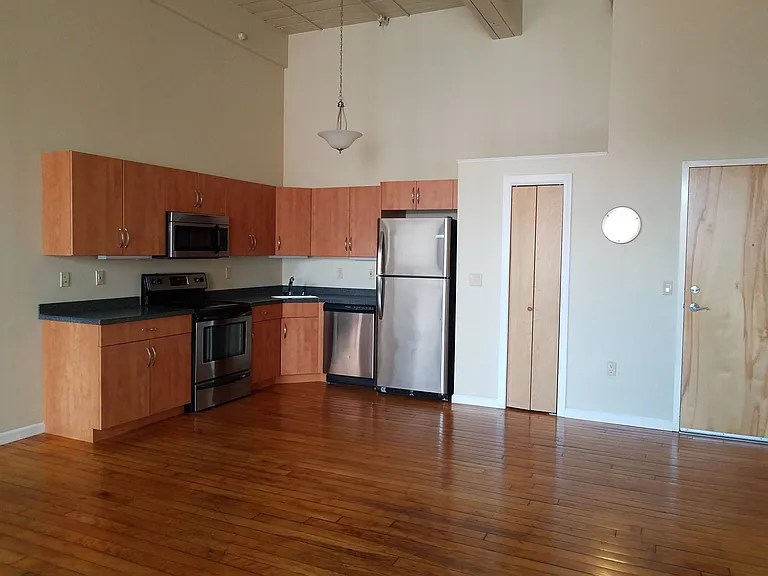 The Lofts at Wamsutta Place — Photo 26