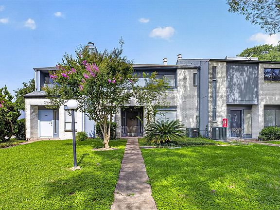 4th image of 8310 Augustine Dr APT B