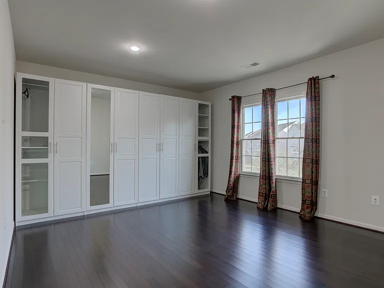43185 Tandridge Way — Photo 9