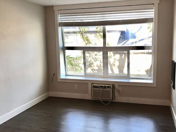 2nd image of 828 S 500 E APT 6
