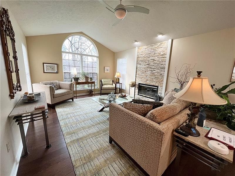 1403 Lyons Chase Cir 1403, Murrysville, PA 15668 Zillow