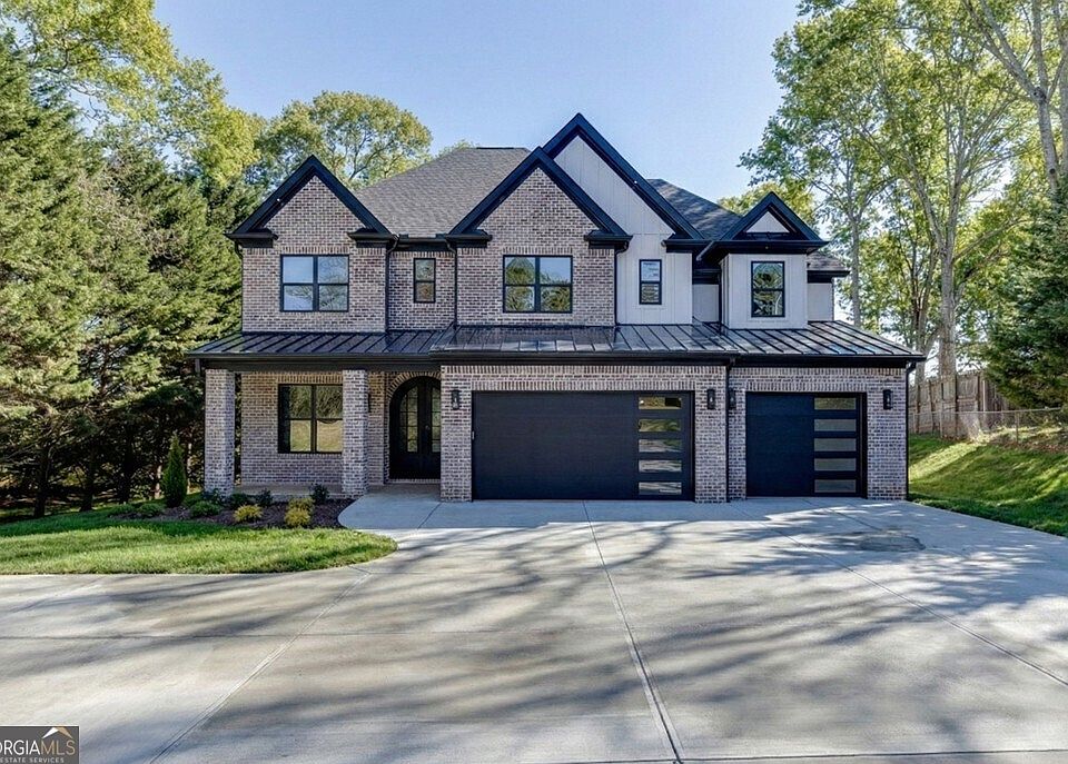 1st image of 2739 S Waterworks Dr