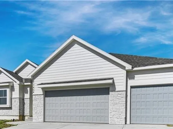 17404 Gillette St, Overland Park, KS 66221