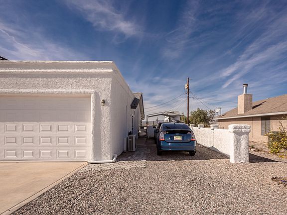 5th image of 1701 Park Terrace Ave