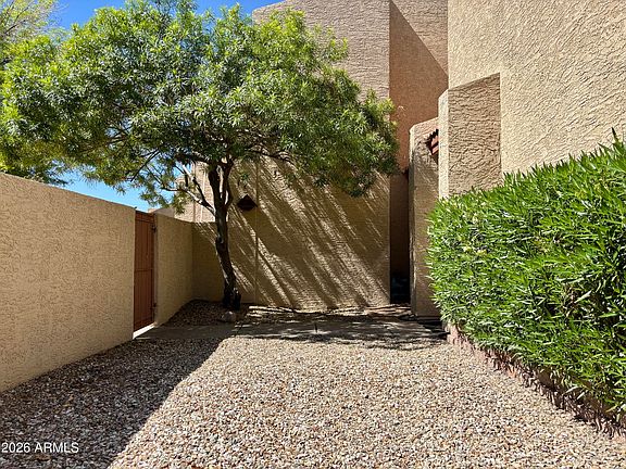 3rd image of 4213 W CALAVAR Road