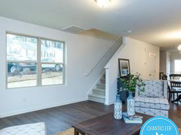 4th image of 3328 Ivey Wood Ln #1