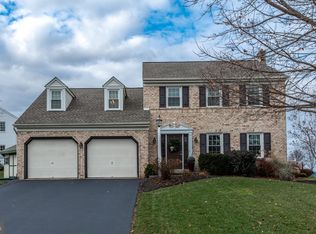 43 Brookfield Dr, Ephrata, PA 17522