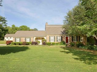 218 Kim Ln, Russellville, AL 35654