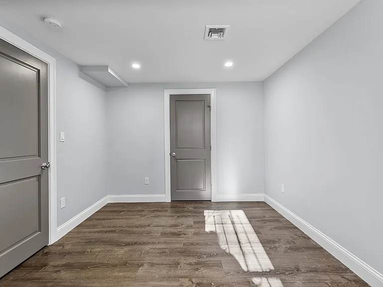 83 Centre St #1 — Photo 8