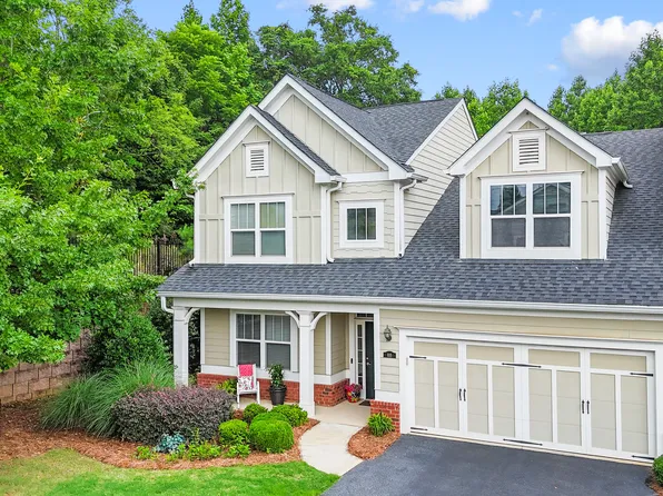 105 Olde Hickory Ct, Woodstock, GA 30188