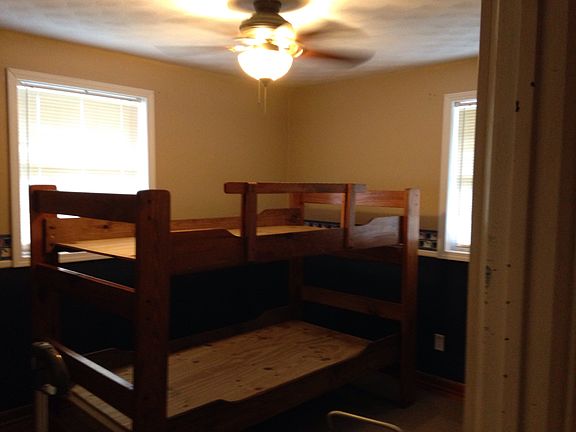 Bedroom 3. 10x10