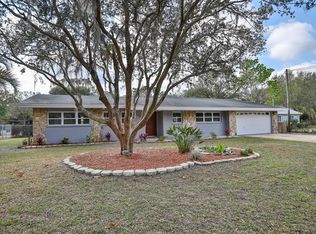 16405 Hanna Rd, Lutz, FL 33549