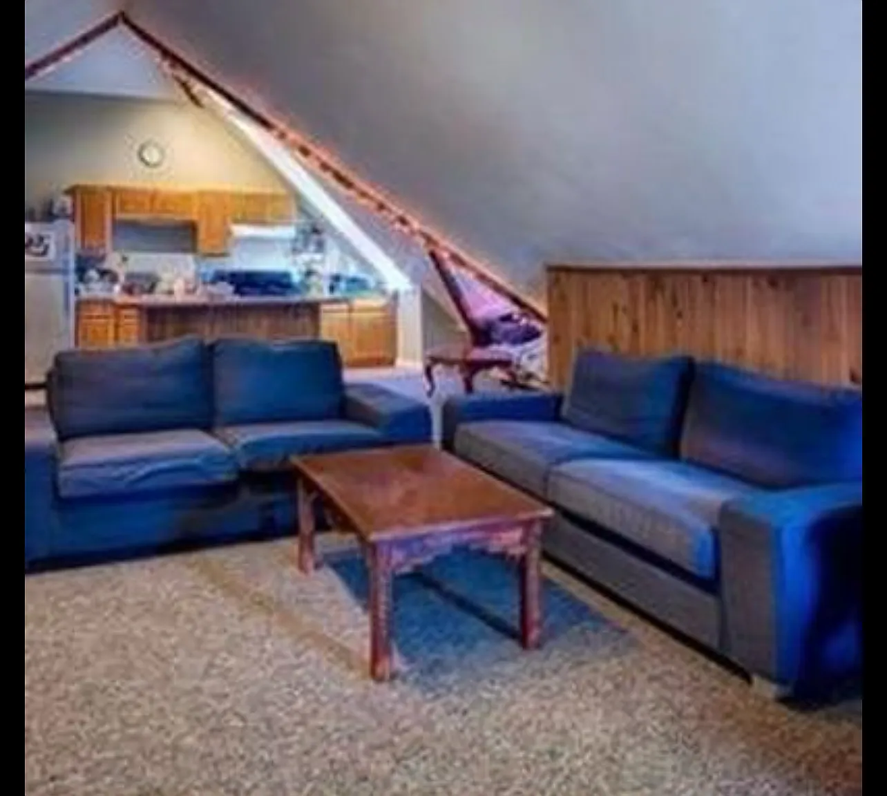 8 bed, 2600 sqft, $5,425 — Photo 3