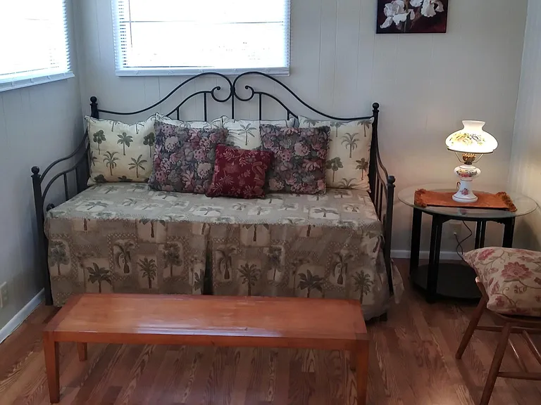 20 Joy Way — Photo 3