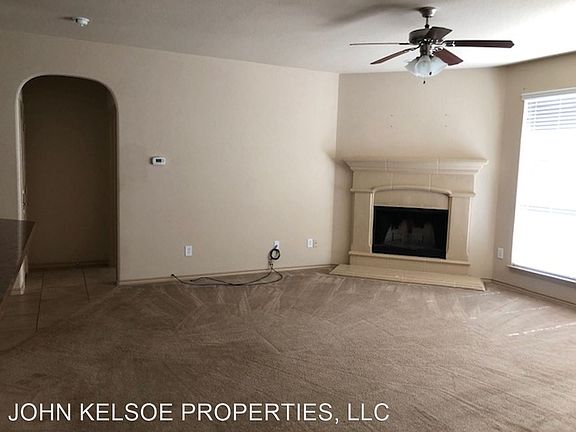 2nd image of 3309 Hornbeam St