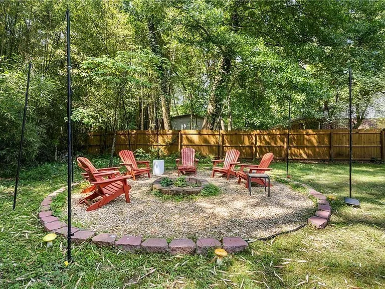 2859 Concord Dr — Photo 29