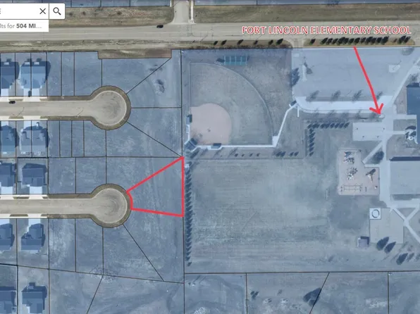 504 Mia Ct SE, Mandan, ND 58554