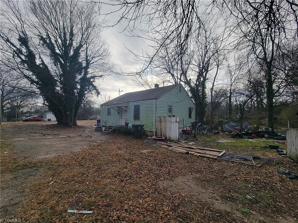 1st image of 1304 Pearson St
