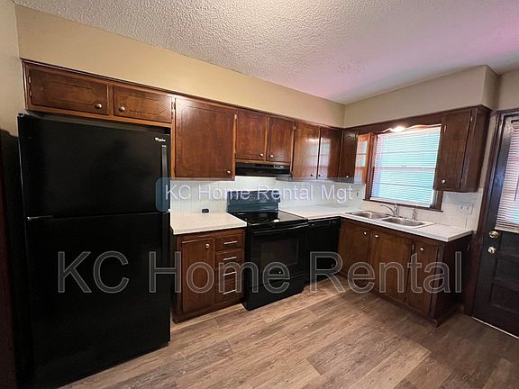 2nd image of 2322 N 75th St