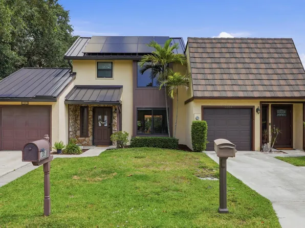 1001 Raintree Lane, Palm Beach Gardens, FL 33410