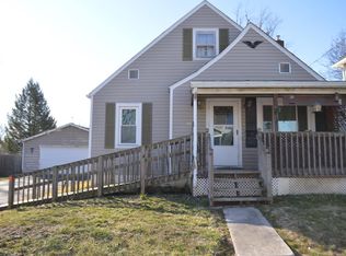 719 Earl St, Bucyrus, OH 44820