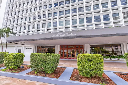 700 Biltmore Way Photo 1