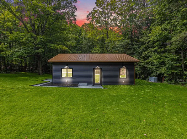 1115 Gobblers Knob Rd, Boyne City, MI 49712