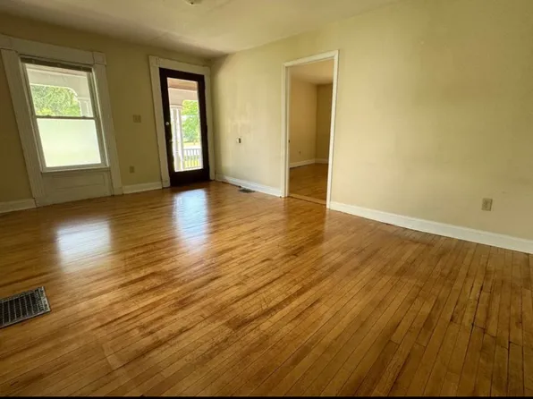 (undisclosed Address), Potsdam, NY 13676