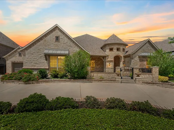 208 Saint Tropez Dr, Southlake, TX 76092