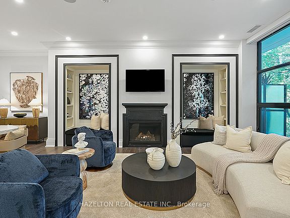 3rd image of 200 Russell Hill Rd #303