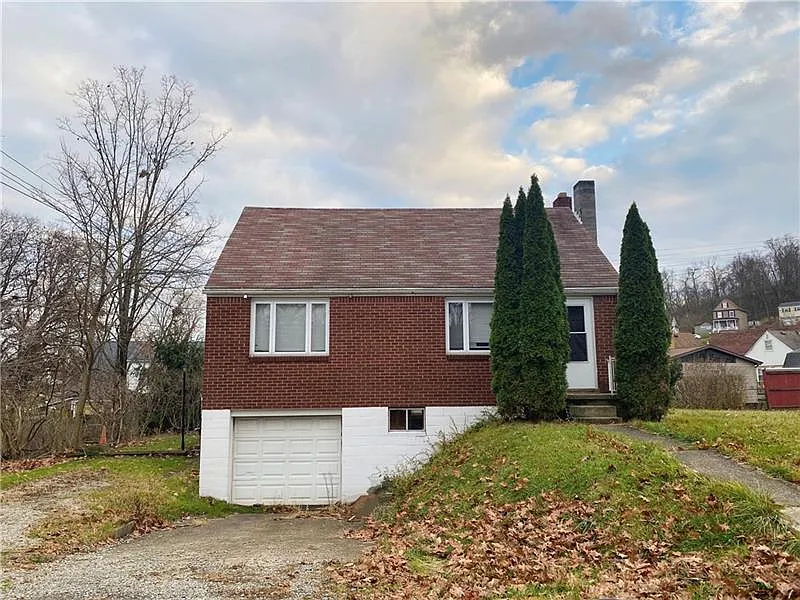 220 N Meadow Ave photo 1