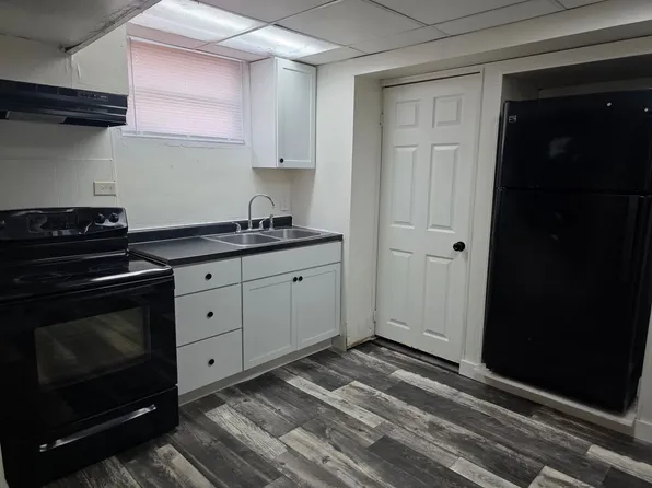 401 N 5th, 401 N 5th St, Niles, MI 49120