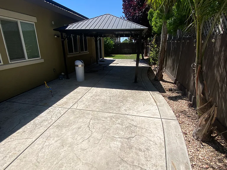 2995 Stable Dr — Photo 55