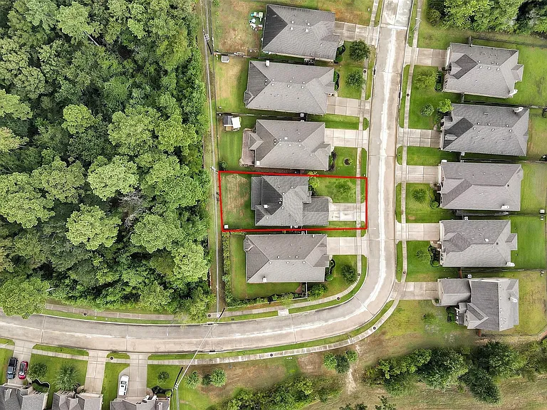 5340 Pointe Spring Xing — Photo 32