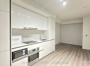 8 Interchange Way #1705, Vaughan, ON L4K 5C3