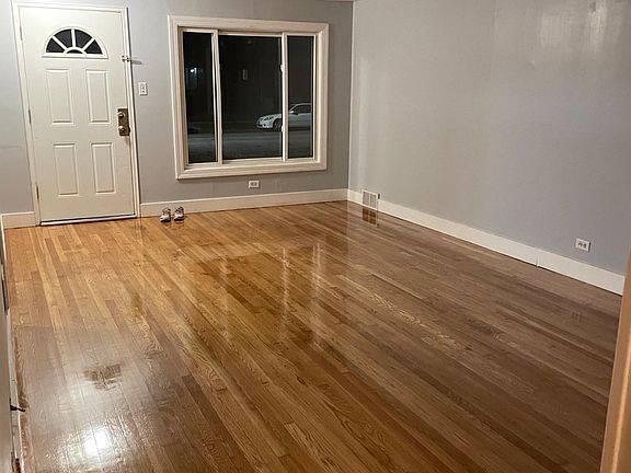 2nd image of 11027 S Avenue J